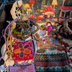 Boho vintage mix Jewelry, bags, all items shown included $30